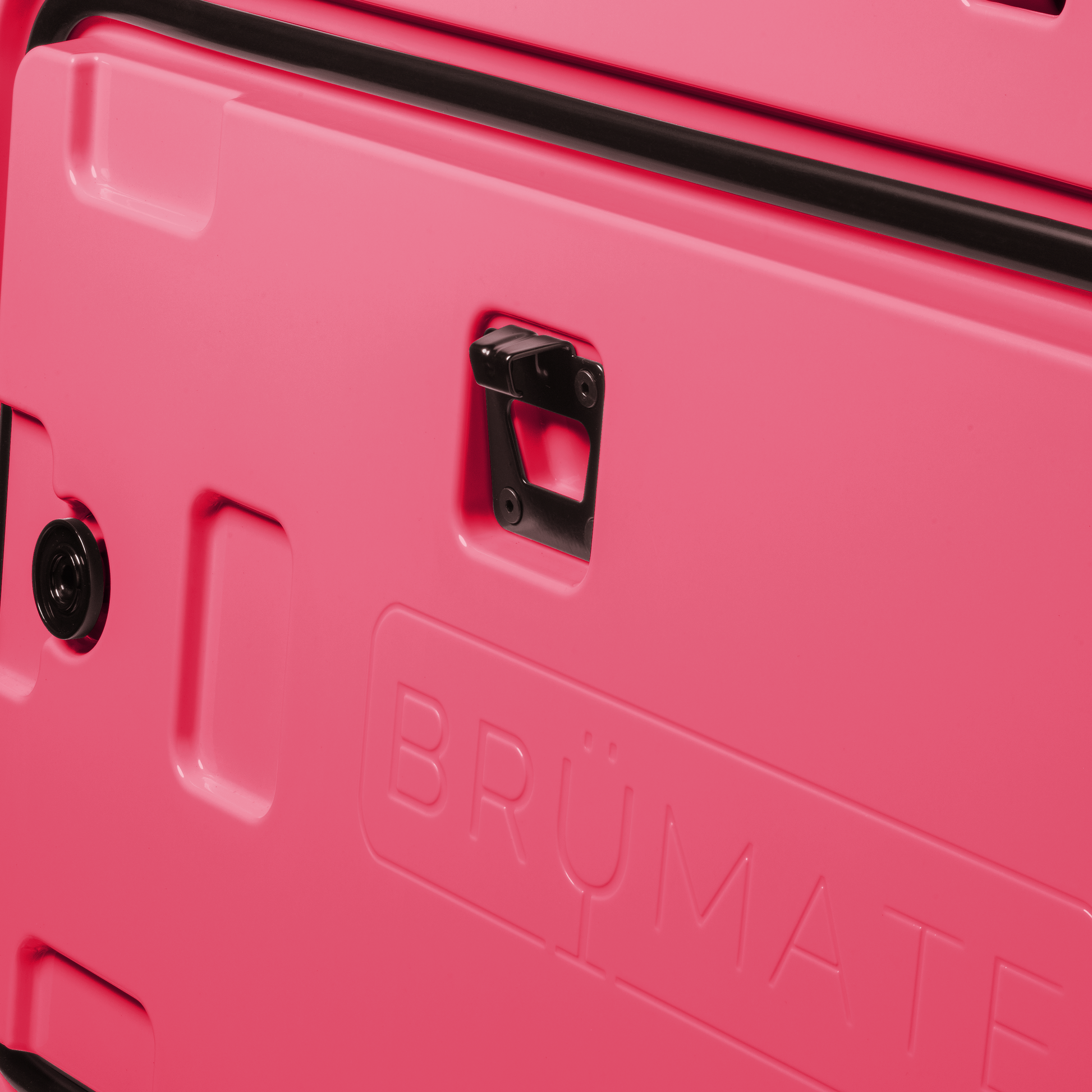 brutank-n1 brutank-55qt-neonpink-bottle-opener.png