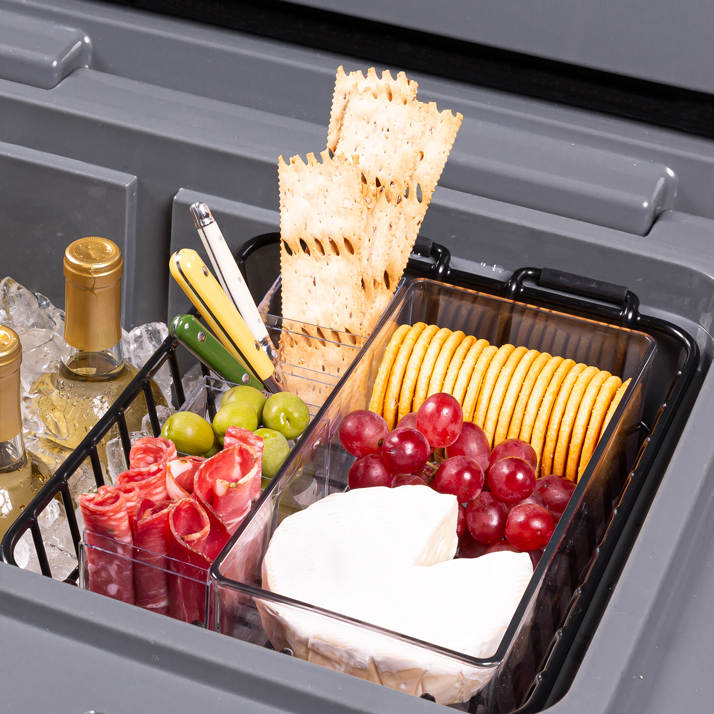 brutank-35qt-55qt-dry-rack-n8 brutank-dry-rack_accessory_alt-1.png